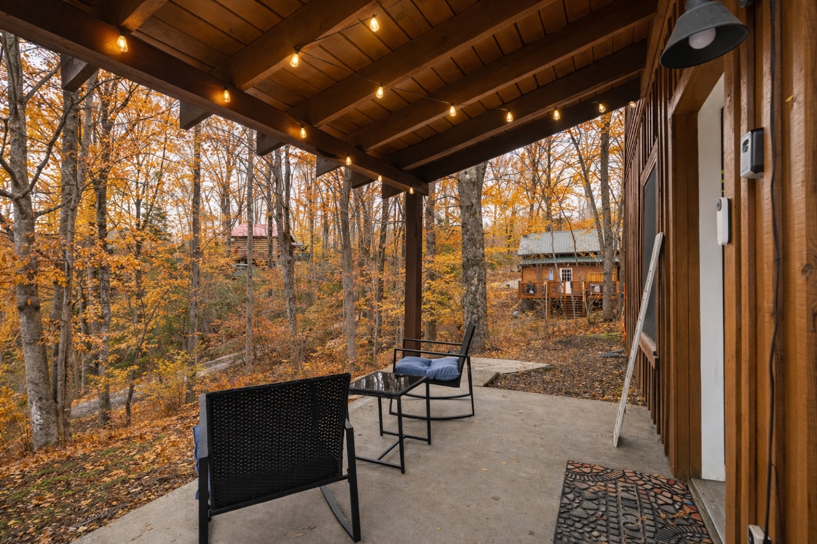 Hideaway Hollow grounds